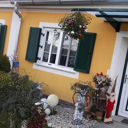 Ferienhaus Planetz *